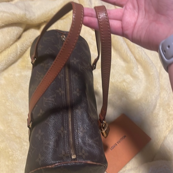 LV MONOGRAM PAPILLON VINTAGE BAG WITH LOCK AND KEY#302 AND LV PAPER CARD HOLDER! - Picture 8 of 15